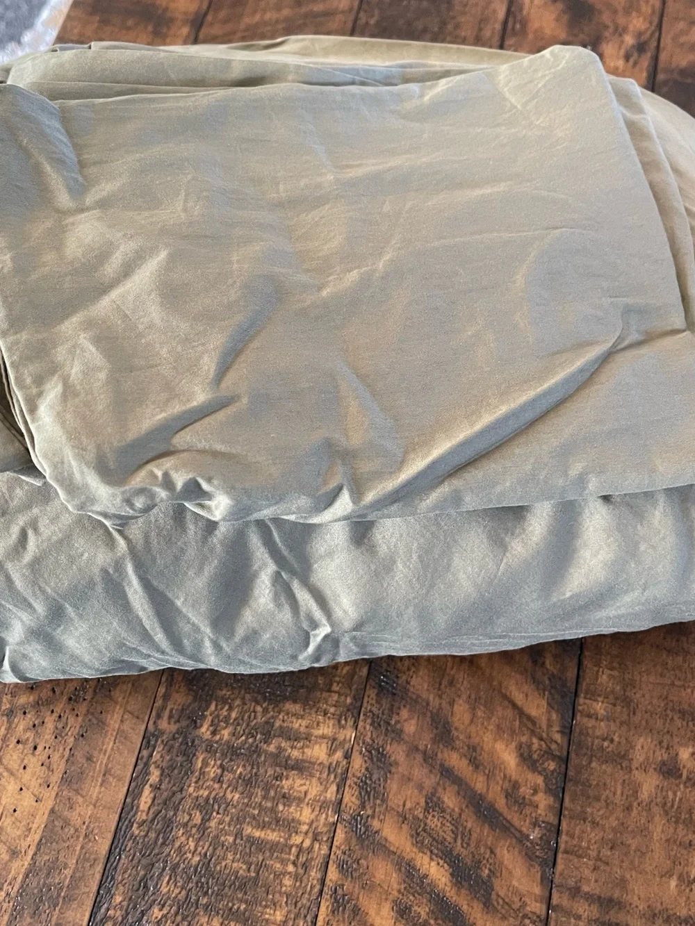 NWOT Quince Signature Giza Cotton Sateen 3 Pc Fitted Sheet Set, Full -Dried Sage